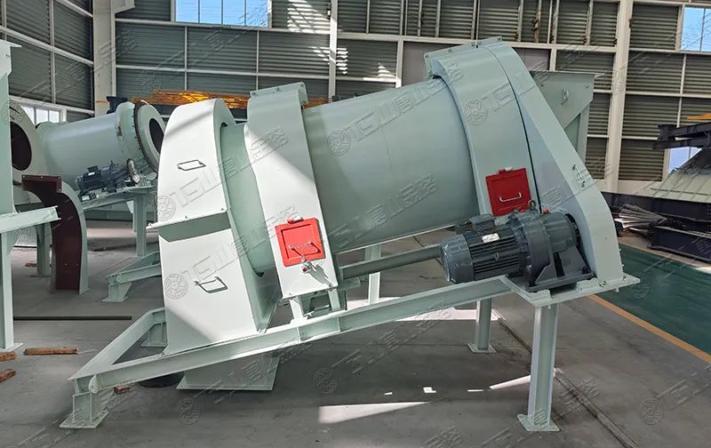 機制砂防離析、防揚塵，有經(jīng)驗的砂廠(chǎng)都在用加濕拌和機